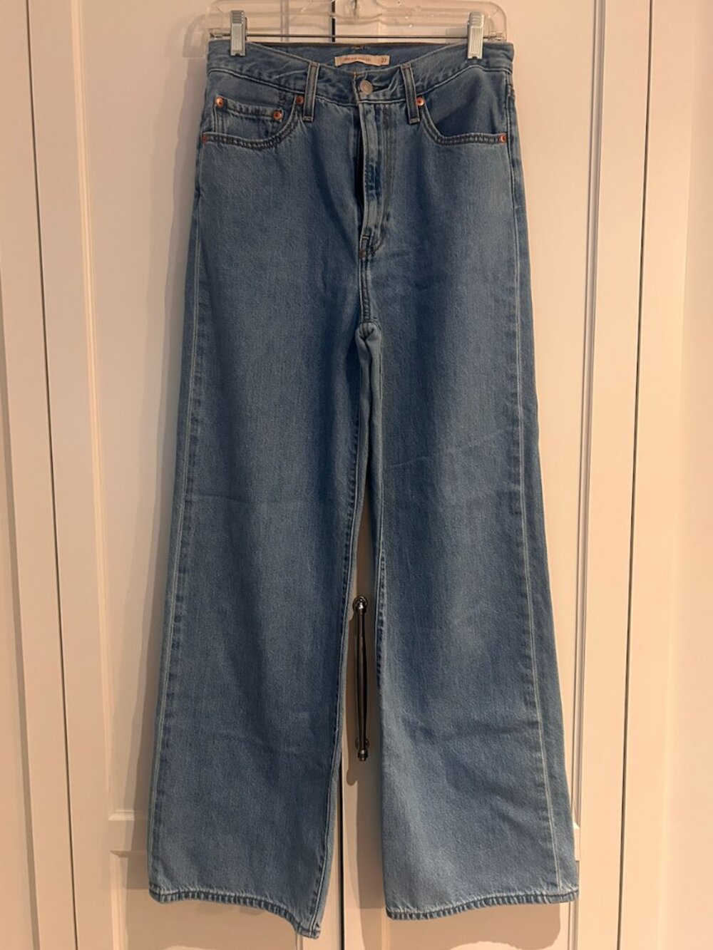 Levi's Ribcage Wide-Leg Jeans; Sz 27